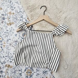 Fantastic Fawn Black White Striped Crop Tank Top Ruffle Shoulder Small BNWT